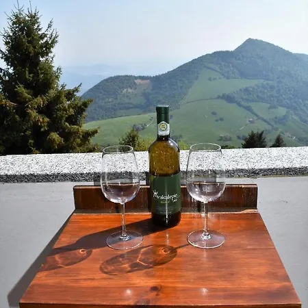 Panorama 1200, In The Heart Of The San Fermo Hills Apartman